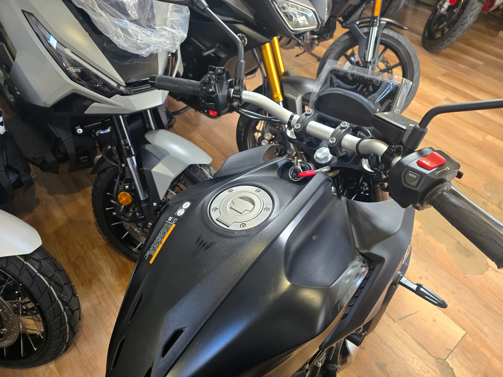 Yamaha Mt-07 Y-AMT A2 35kw., снимка 10 - Мотоциклети и мототехника - 56275747