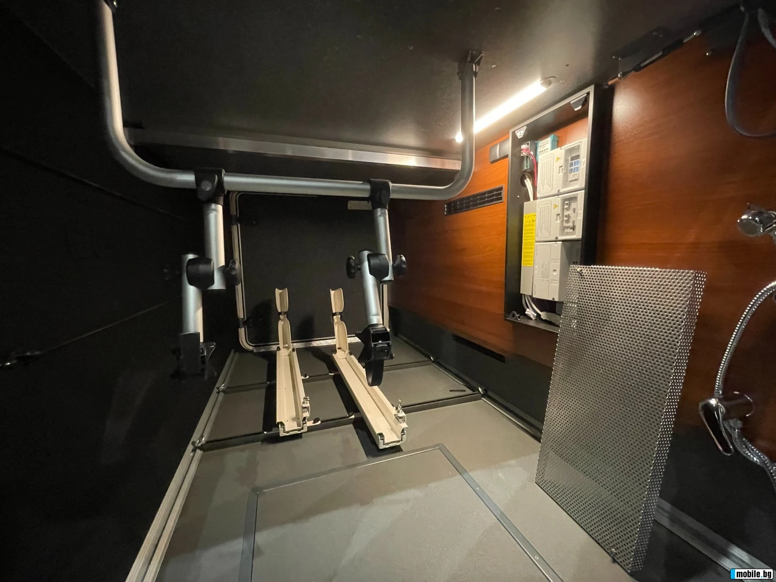  Carthago Mercedes-Benz 5.0 QB L Chic C-line Superior | Mobile.bg   17