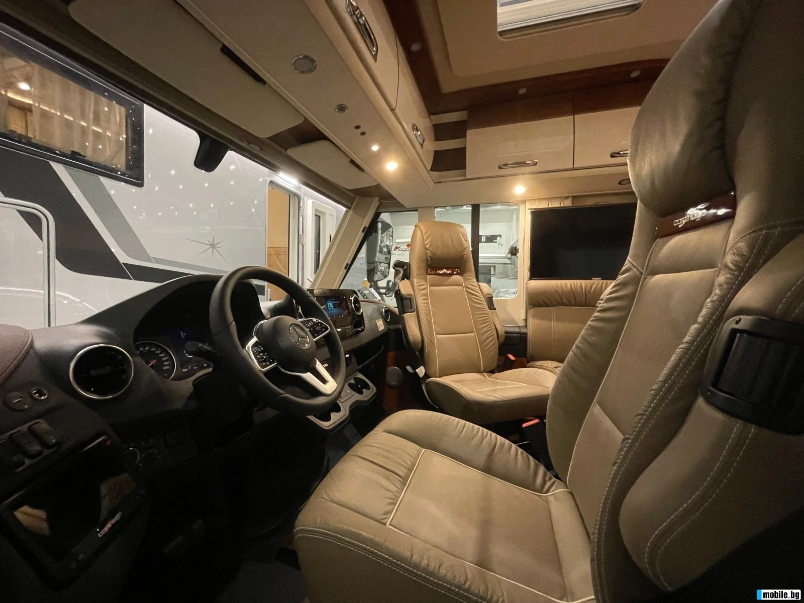 Кемпер Carthago Mercedes-Benz 5.0 QB L Chic C-line Superior - изображение 6