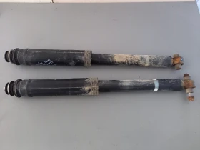 Амортисьори задни Тойота Аурис 1.6Б 