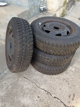        155/70R13  Ford Fiesta