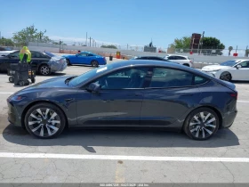 Tesla Model 3 RWD | CARFAX | ��������������� ��� ������������ | Mobile.bg � ����� ������ 9