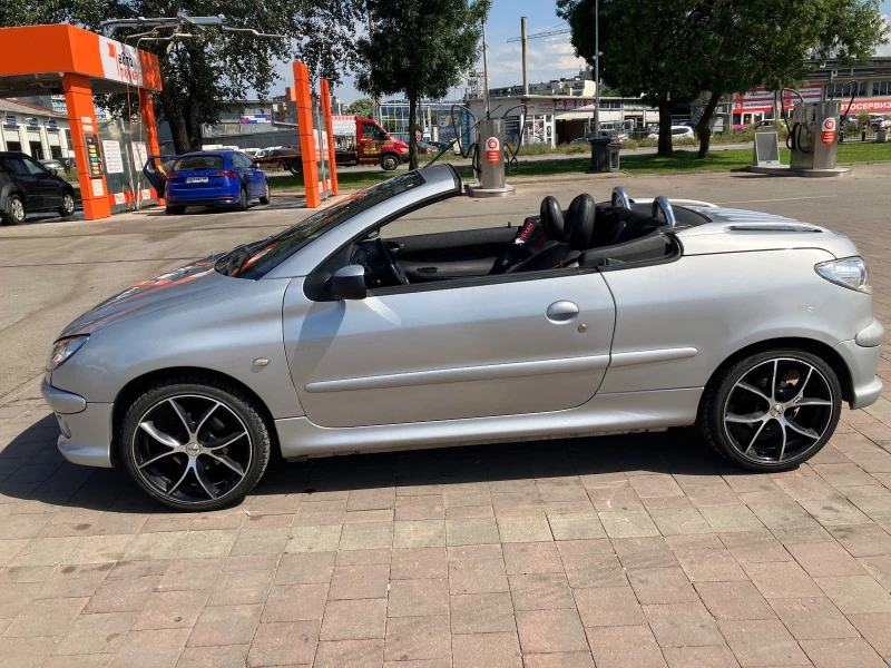 Peugeot 206 Peugeot 206cc 1.6i, снимка 10 - Автомобили и джипове - 47811683