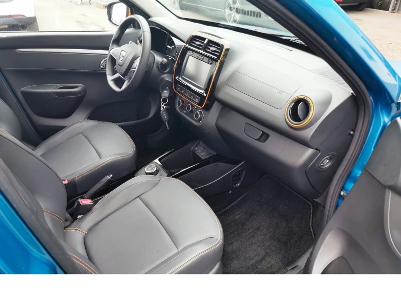 Dacia Spring Comfort Plus, снимка 12 - Автомобили и джипове - 48351700