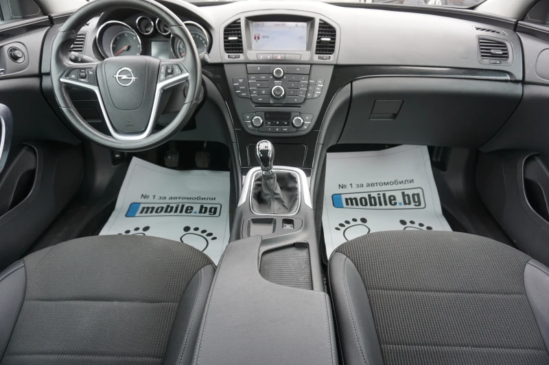 Opel Insignia 2.0/Навигация/Кожа/Седан, снимка 10 - Автомобили и джипове - 48471182