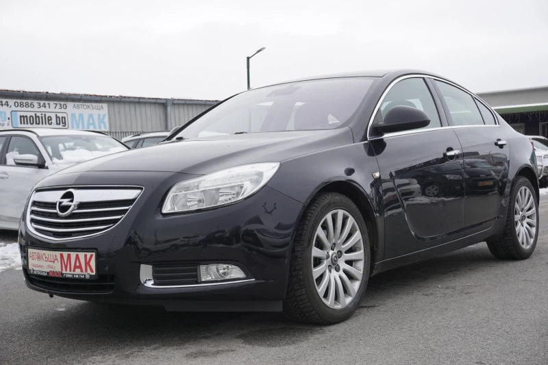 Opel Insignia 2.0/Навигация/Кожа/Седан, снимка 3 - Автомобили и джипове - 48471182