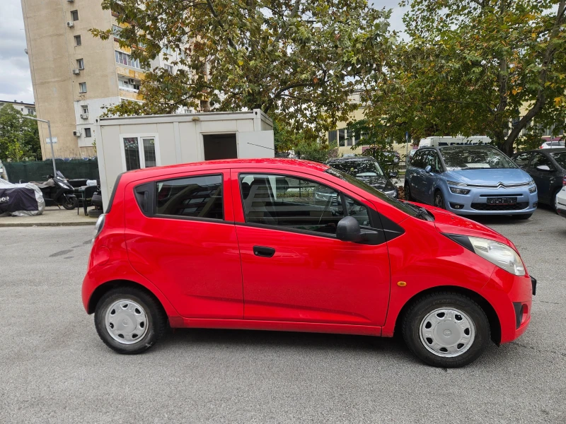 Chevrolet Spark 1.0 68кс., снимка 8 - Автомобили и джипове - 52017705