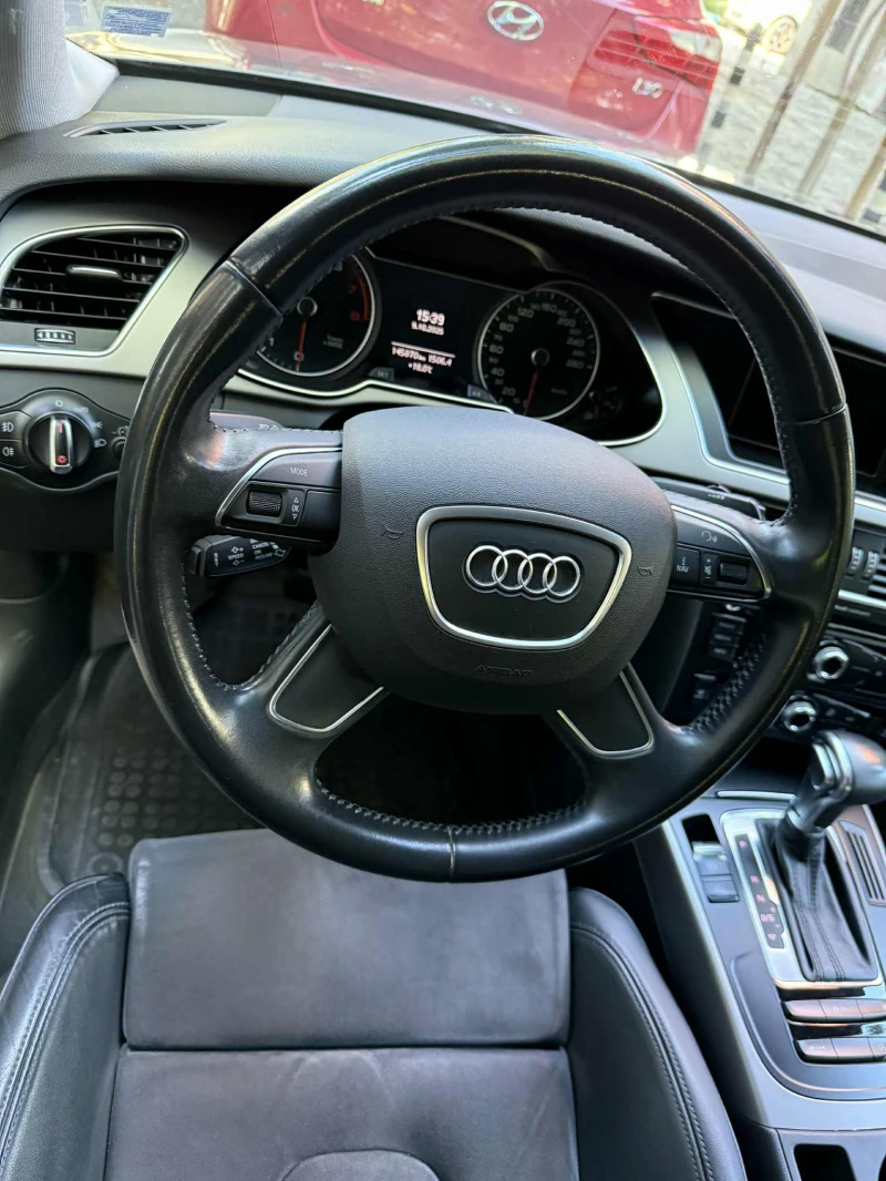 Audi A4 2.0 TFSI Quattro, снимка 5 - Автомобили и джипове - 52023752
