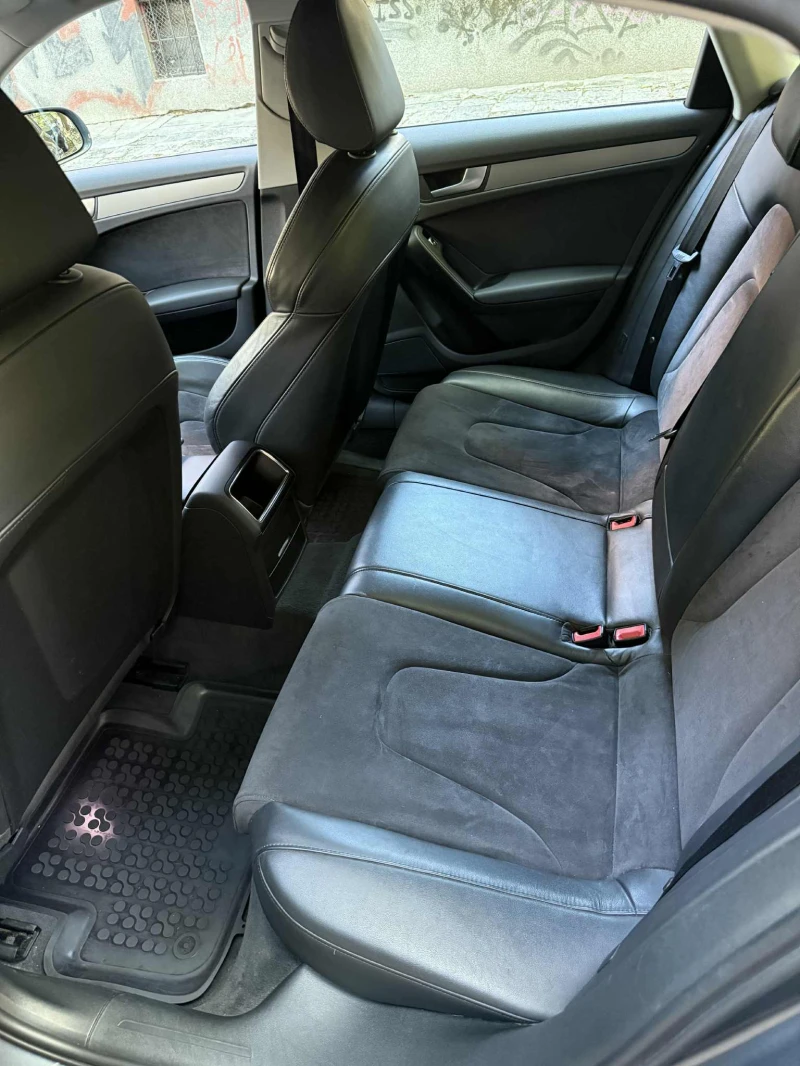 Audi A4 2.0 TFSI Quattro, снимка 8 - Автомобили и джипове - 52023752