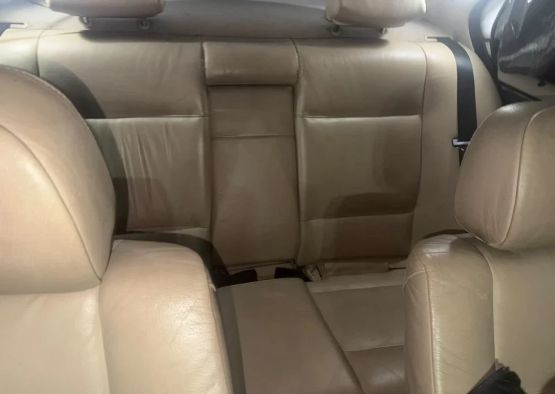 BMW 320 2.0d, снимка 11 - Автомобили и джипове - 52344478