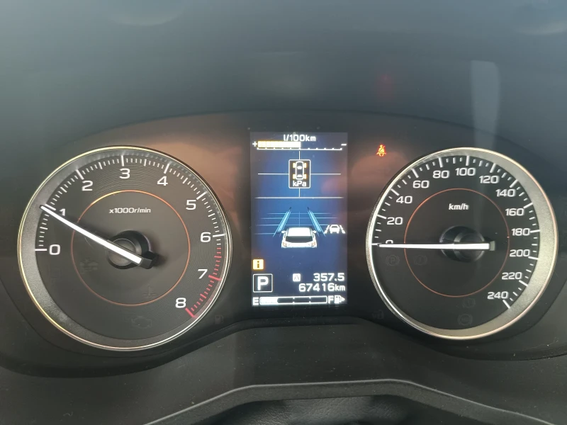 Subaru XV LUXURI EDITION 67000 km !!!, снимка 15 - Автомобили и джипове - 52726959