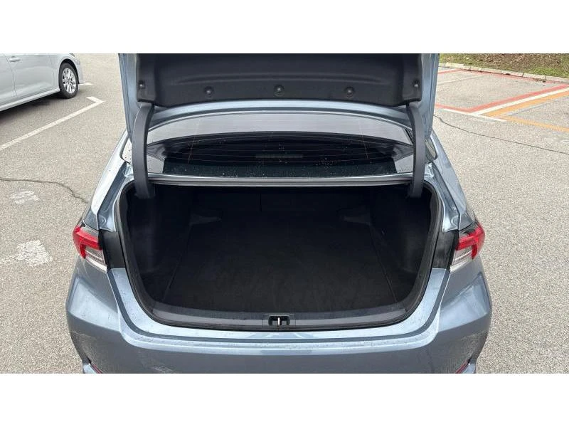 Toyota Corolla COROLLA SDN 1.8HSD EXECUTIVE, снимка 10 - Автомобили и джипове - 53494868