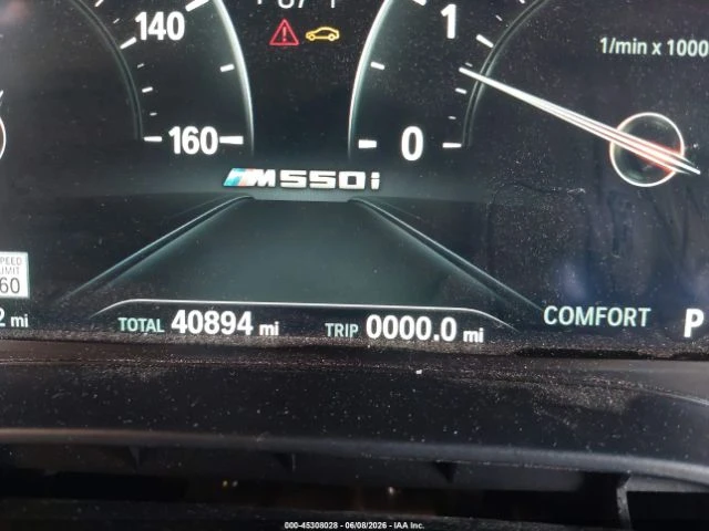 BMW 550 * M550i* XDRIVE* ПОДГРЕВ* ОБДУХВАНЕ* ПАНОРАМА* , снимка 14 - Автомобили и джипове - 54957050