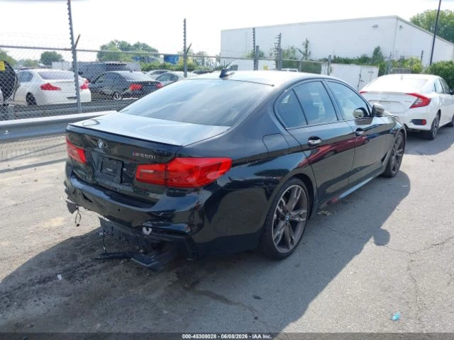 BMW 550 * M550i* XDRIVE* ПОДГРЕВ* ОБДУХВАНЕ* ПАНОРАМА* , снимка 4 - Автомобили и джипове - 54957050