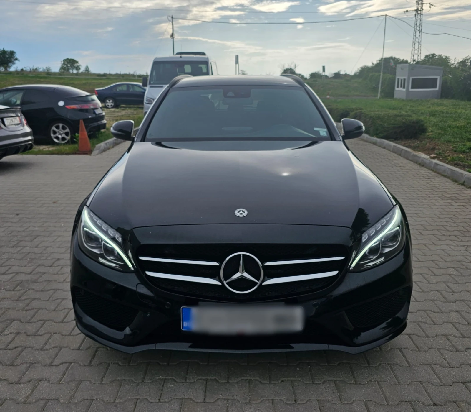 Mercedes-Benz C 220 4MATIC BlueTEC AMG - изображение 2