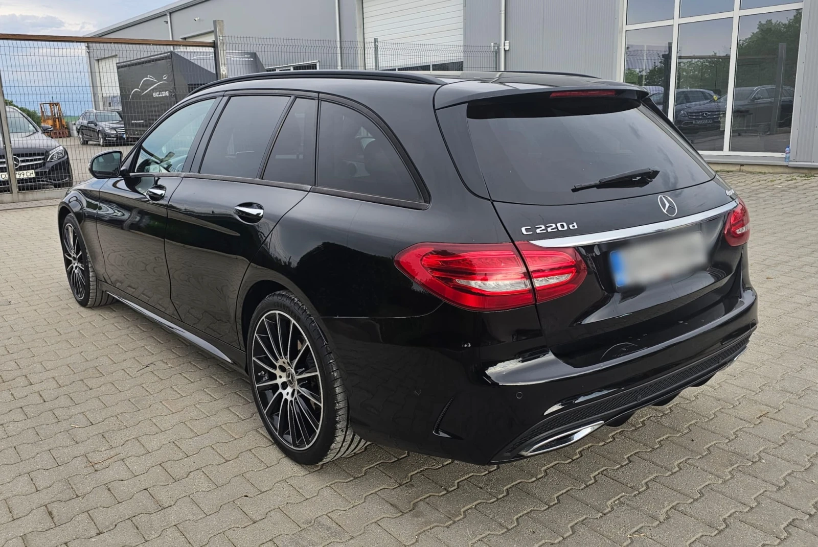 Mercedes-Benz C 220 4MATIC BlueTEC AMG - изображение 5