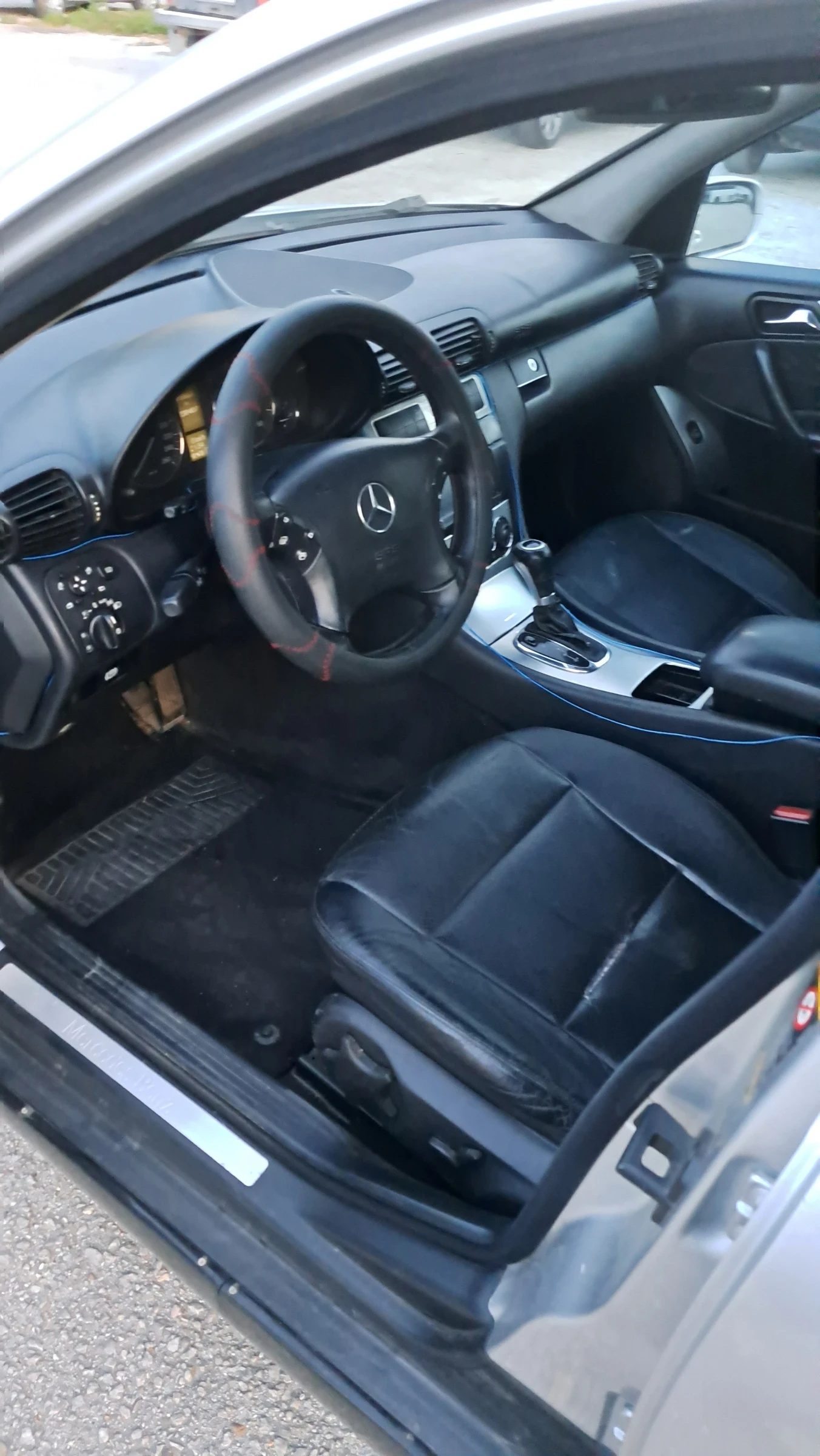Mercedes-Benz C 270 2.7 cdi  - изображение 4