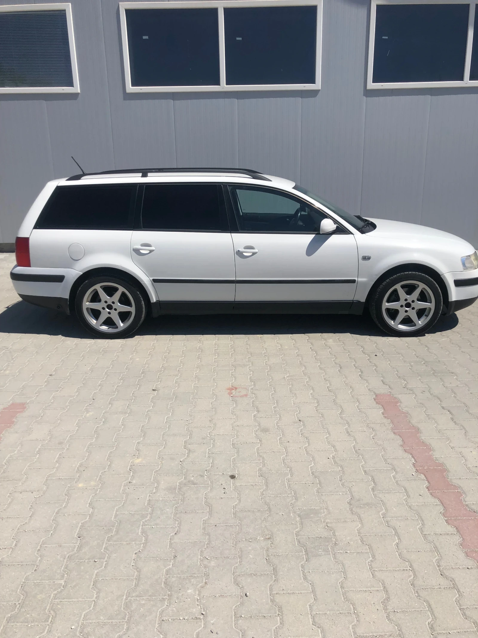 VW Passat  - изображение 2