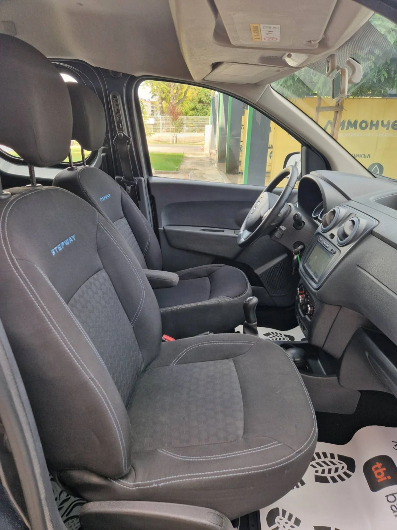 Dacia Dokker 1.5 / 90 к.с. Stepway - изображение 9