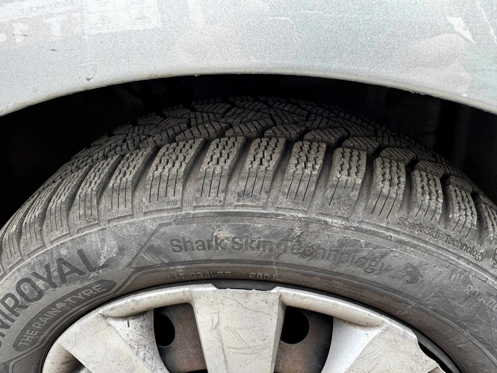 Toyota Yaris  - изображение 5