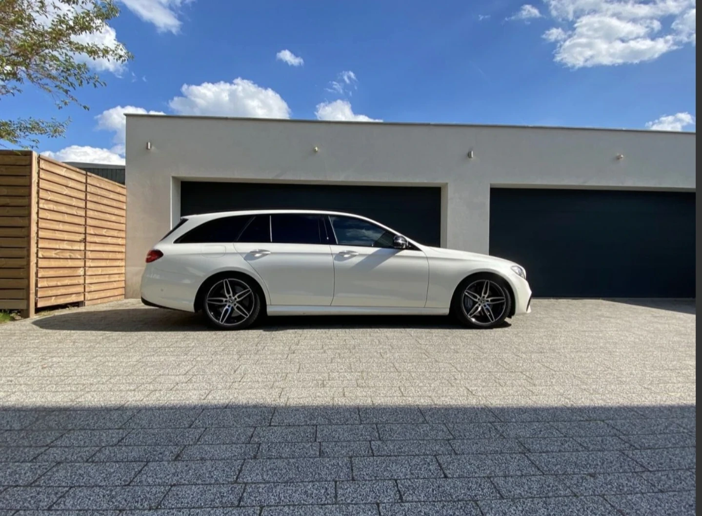 Mercedes-Benz E 43 AMG, снимка 4 - Автомобили и джипове - 54242190