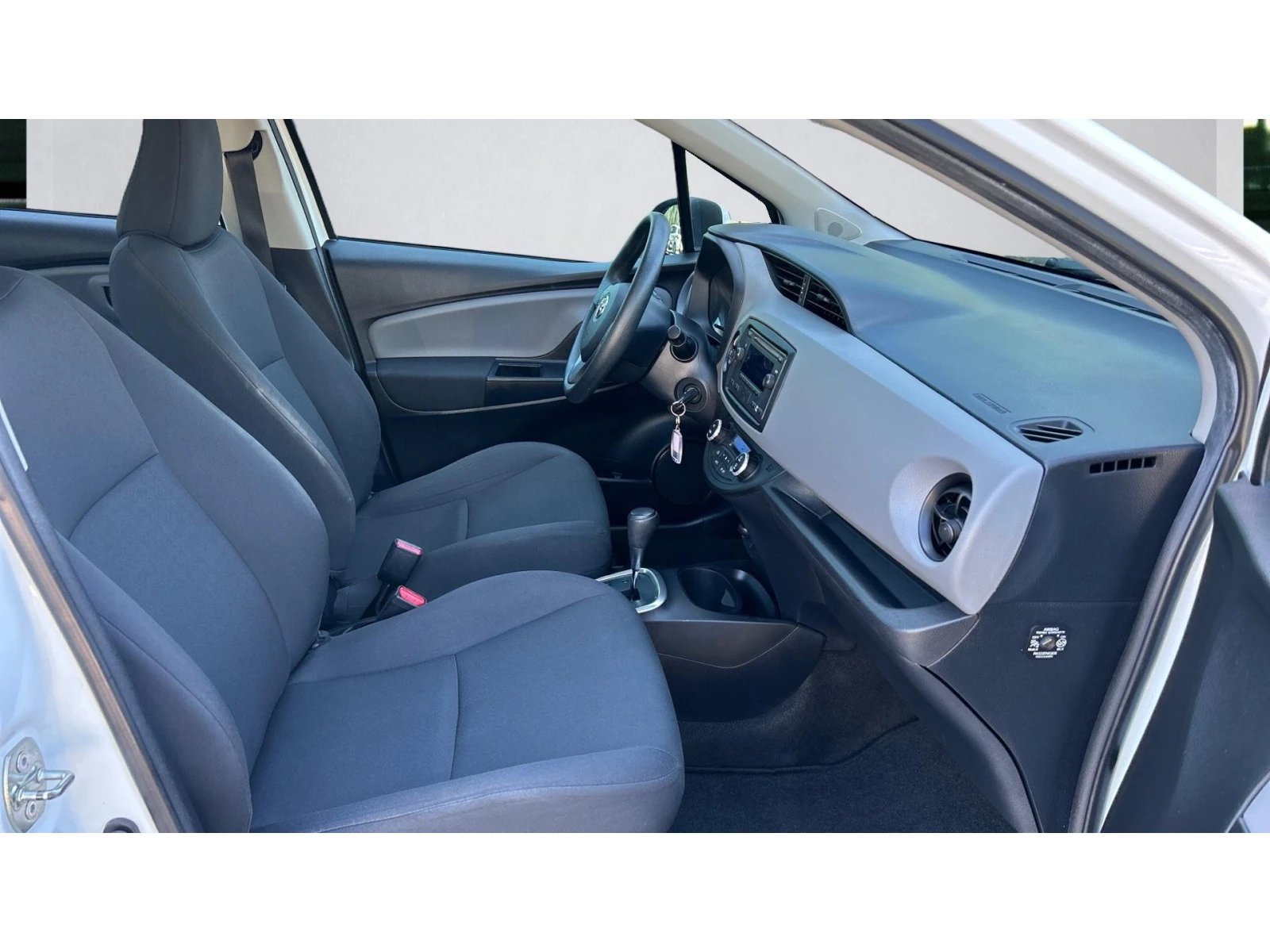Toyota Yaris Месечна вноска от 205  , снимка 6 - Автомобили и джипове - 54351766