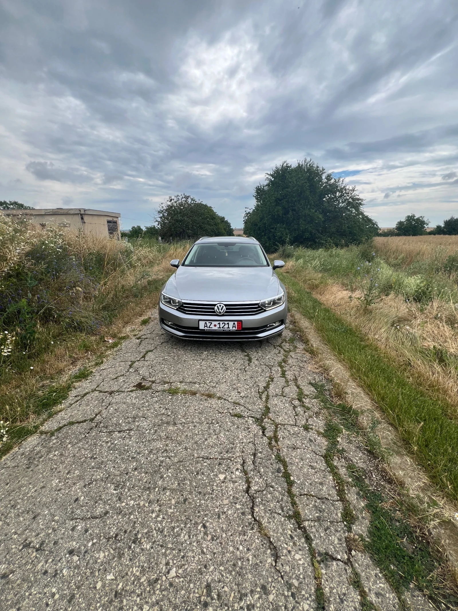 VW Passat Passat Variant Highline 2.0 TDI 150 к.с. MT6, снимка 2 - Автомобили и джипове - 55152842