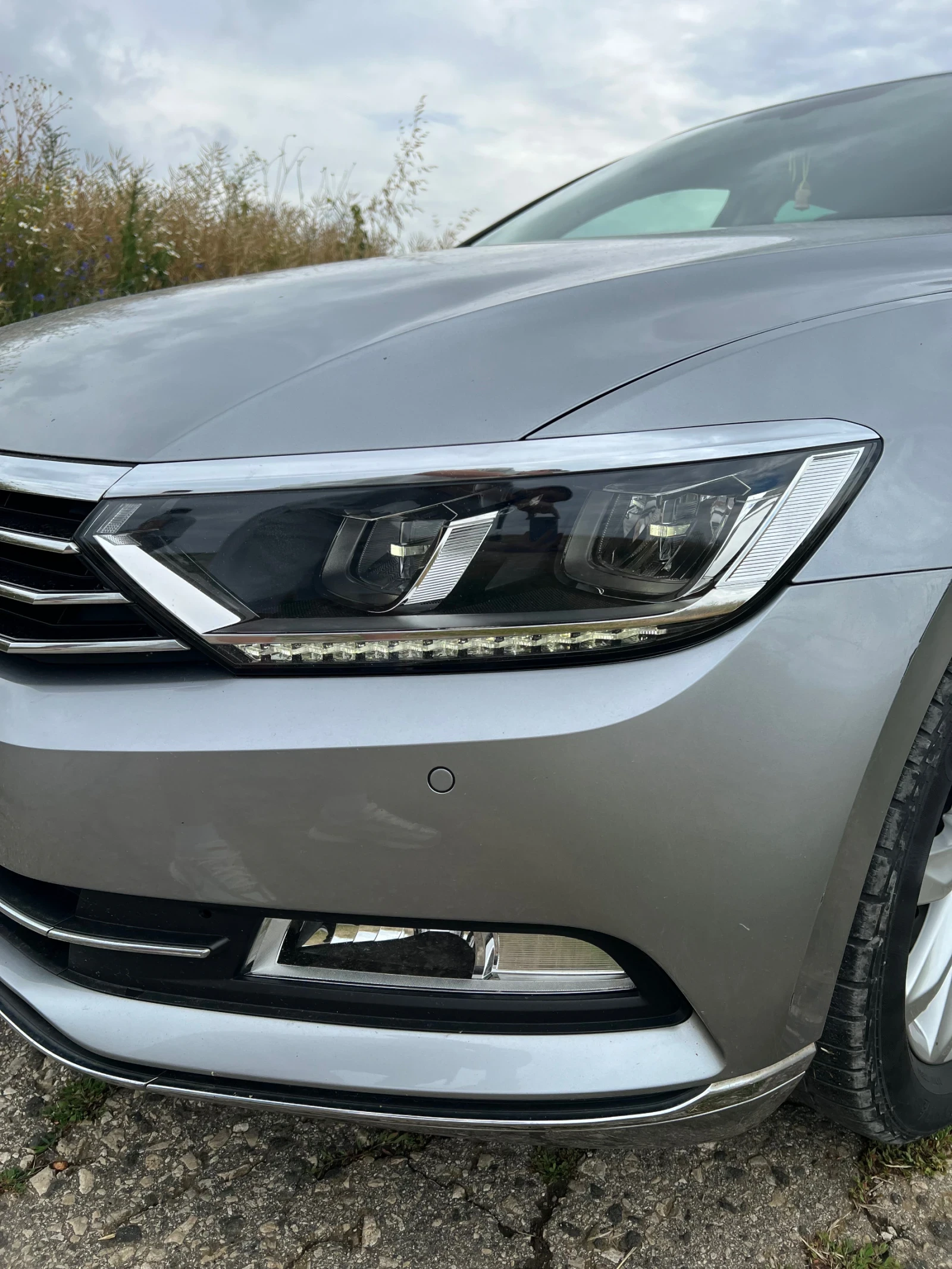 VW Passat Passat Variant Highline 2.0 TDI 150 к.с. MT6, снимка 4 - Автомобили и джипове - 55152842