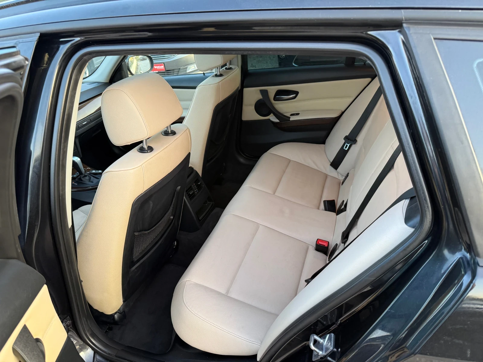 BMW 320 320 D 184 к.с. АВТОМАТ, снимка 11 - Автомобили и джипове - 55180058