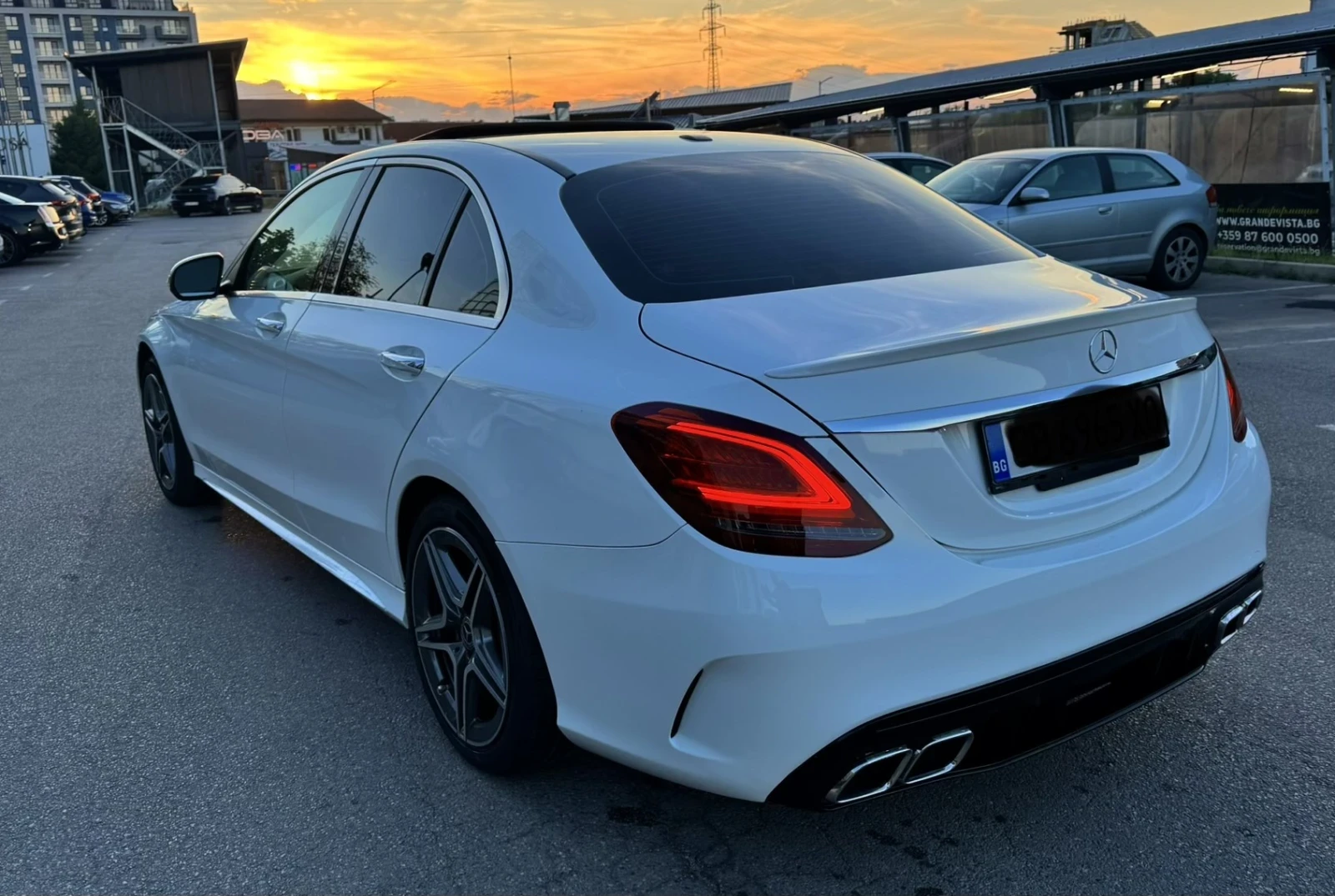 Mercedes-Benz C 300, снимка 4 - Автомобили и джипове - 55226291