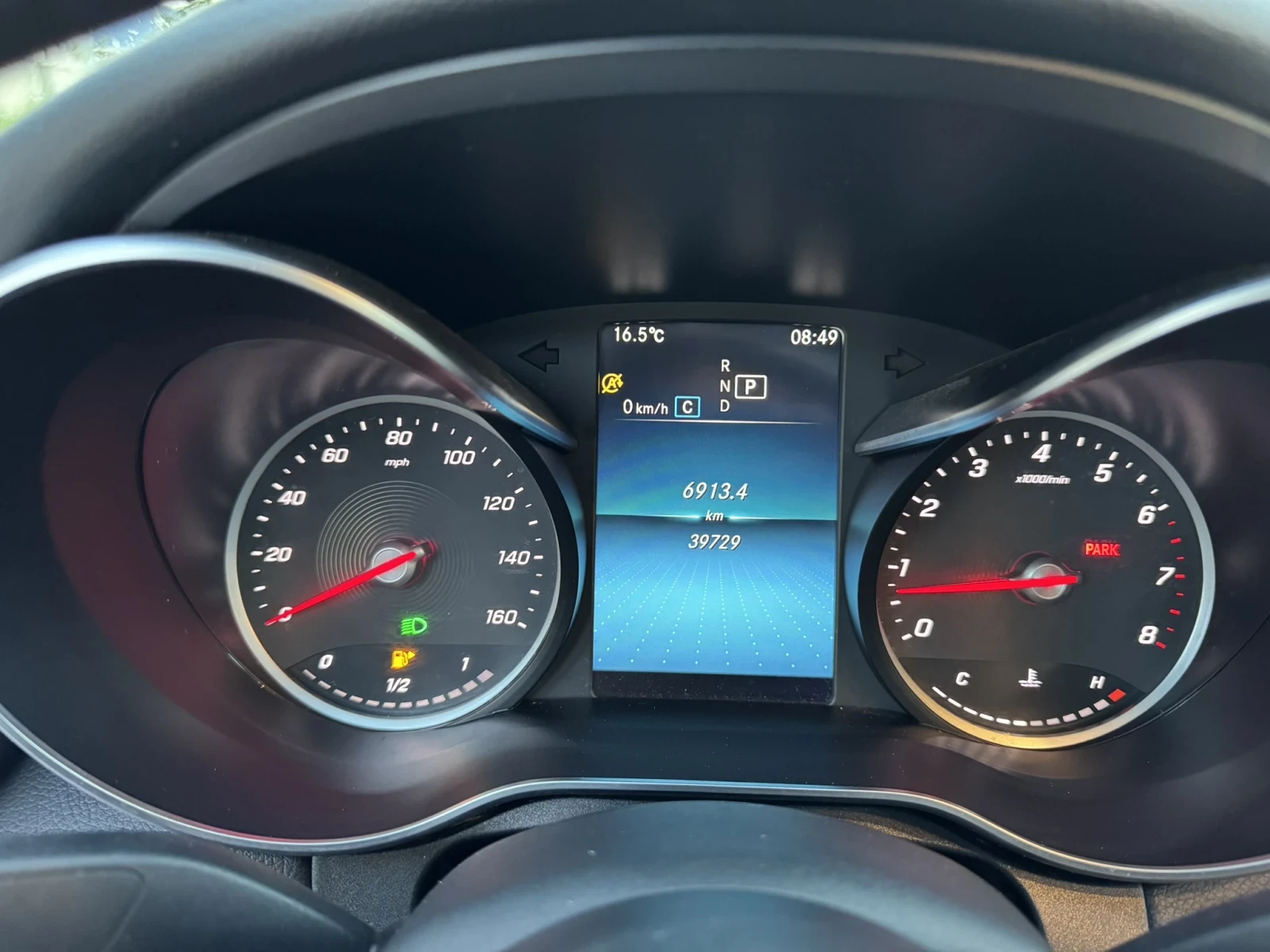 Mercedes-Benz C 300, снимка 12 - Автомобили и джипове - 55226291