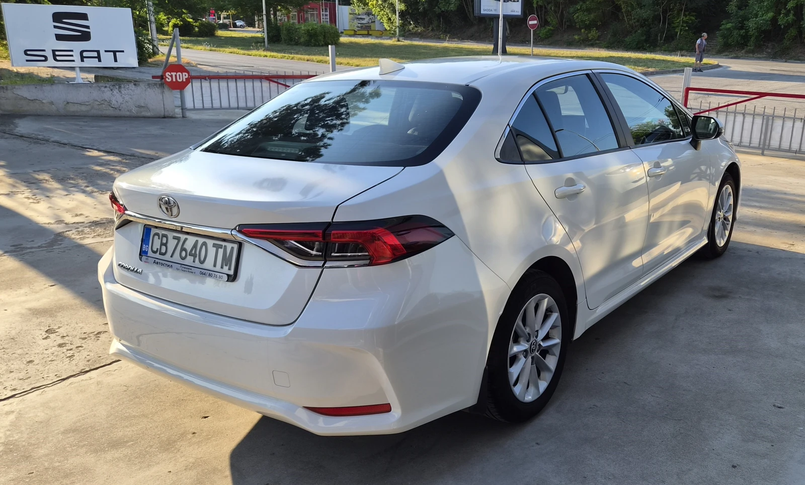 Toyota Corolla ГАРАНЦИЯ  64324km.  1.5 (125 Hp), снимка 4 - Автомобили и джипове - 55496838