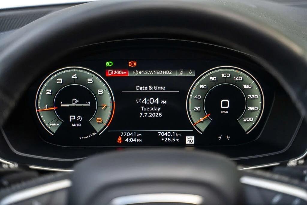 Audi A5  quattro Technik* АвтоКредит * (Цена до БГ), снимка 13 - Автомобили и джипове - 55645872
