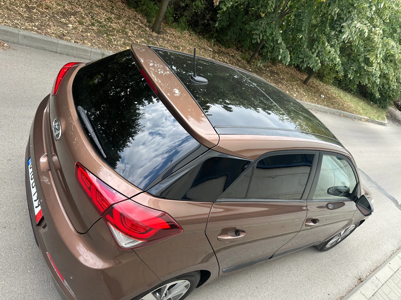 Hyundai I20 1.3i, снимка 7 - Автомобили и джипове - 55670605