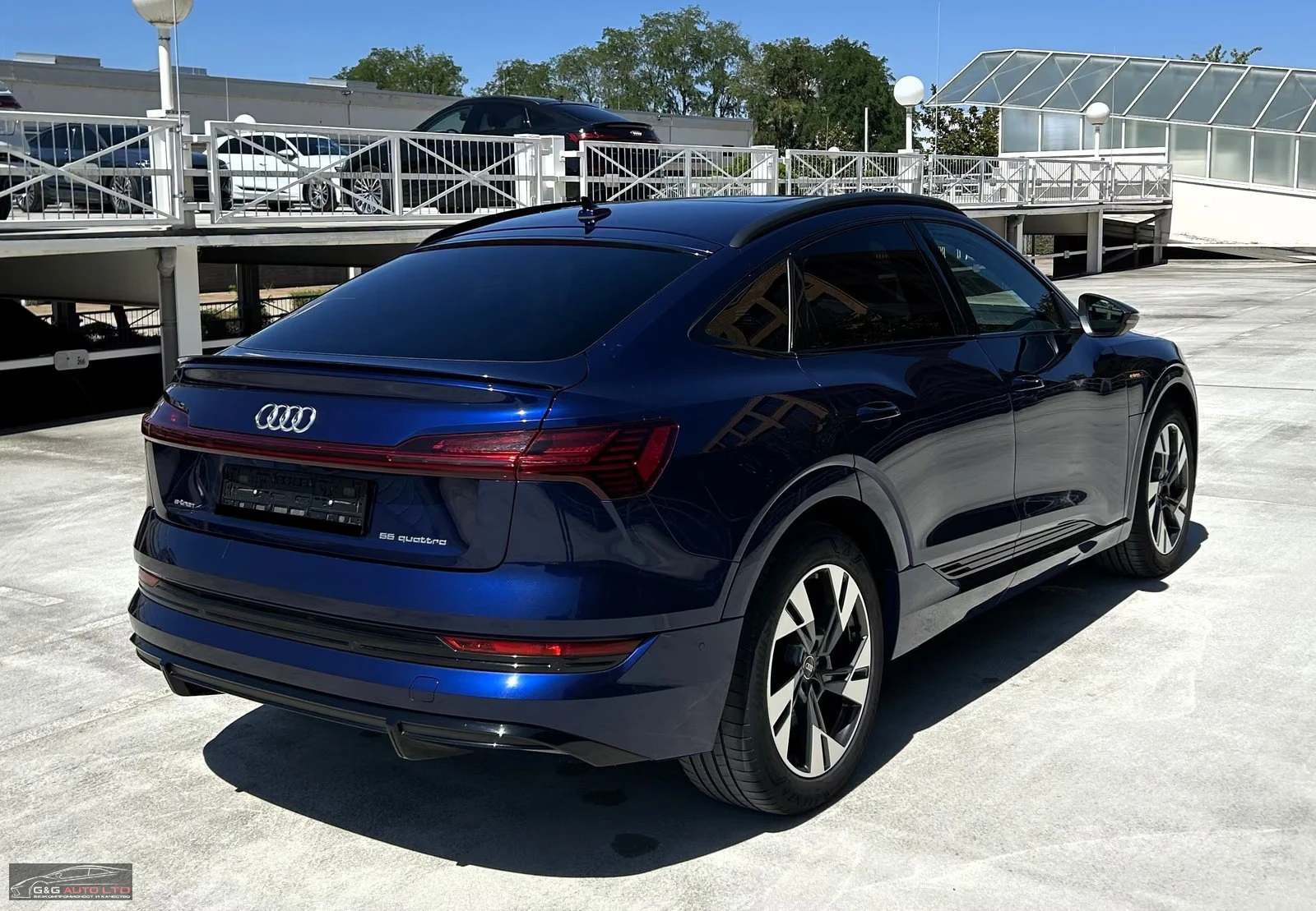 Audi E-Tron 50/313HP/SPORTBACK/S-LINE/PANO/360/HUD/HUD/792z, снимка 9 - Автомобили и джипове - 55705295