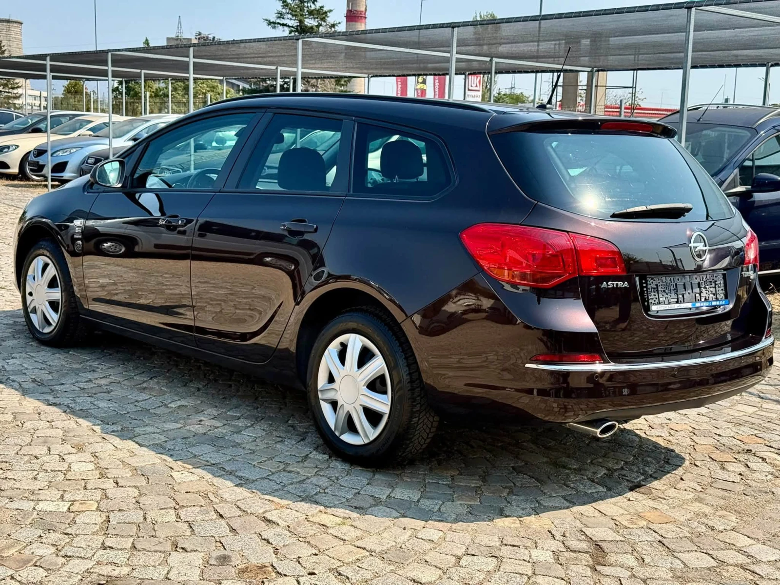 Opel Astra 1.4 88хил.км, снимка 3 - Автомобили и джипове - 56039975