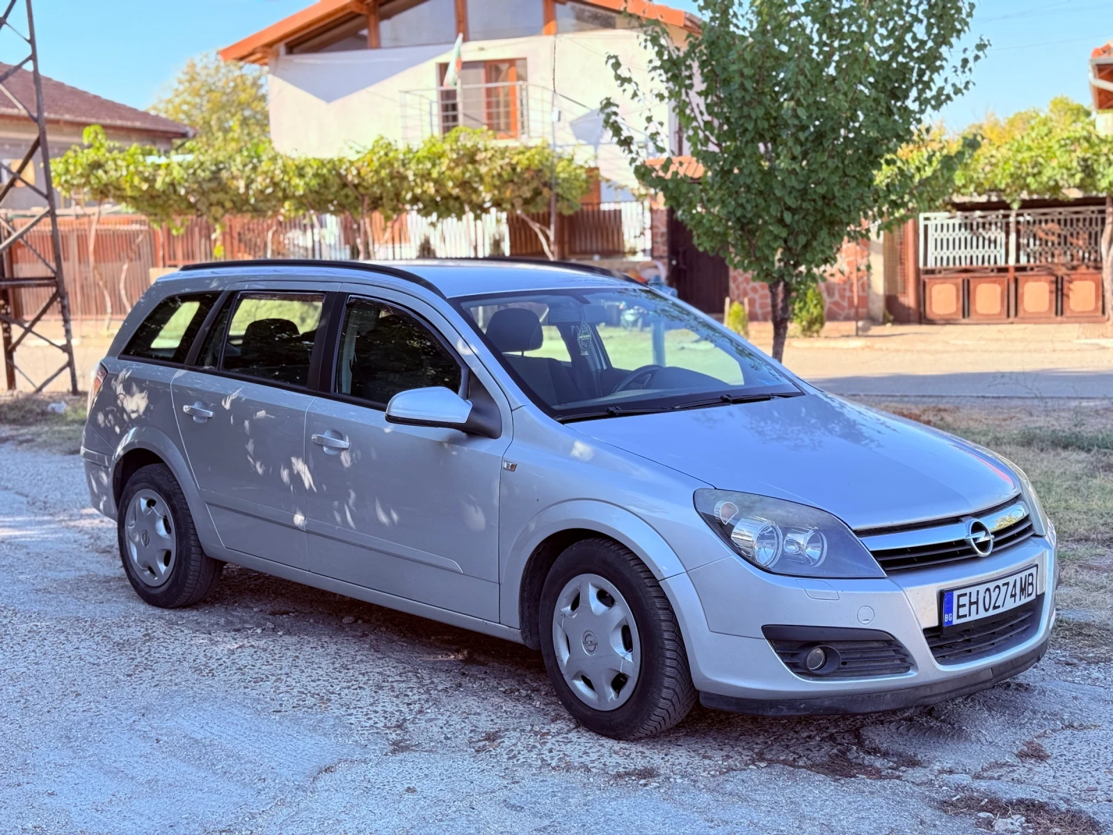 Opel Astra Astra H, снимка 7 - Автомобили и джипове - 56324316