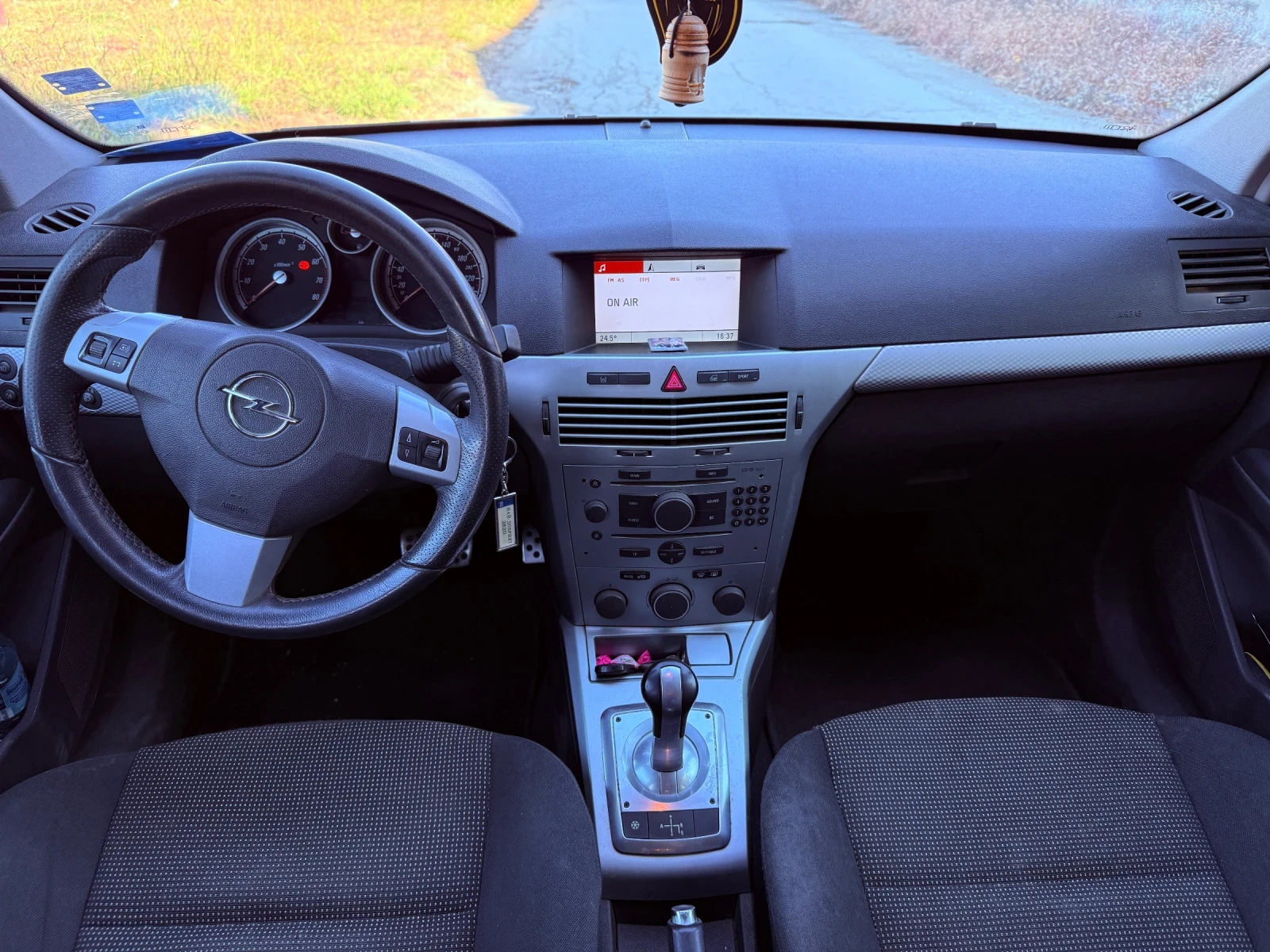 Opel Astra Astra H, снимка 12 - Автомобили и джипове - 56324316