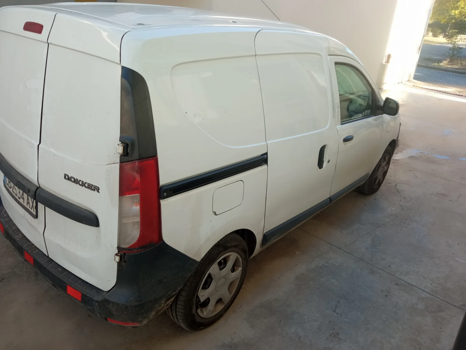 Dacia Dokker 1.6 газ, снимка 4 - Автомобили и джипове - 56360134