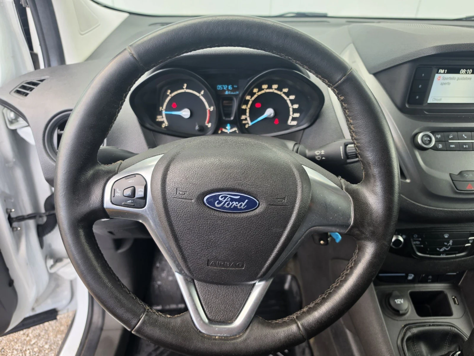 Ford Courier 1.5TDCI 57000km, снимка 9 - Автомобили и джипове - 56621087