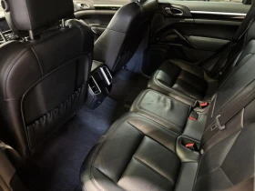 Porsche Cayenne 3.6 AWD* PANORAMA* ПОДГРЕВ* КАМЕРА* КРАЙНА ЦЕНА* , снимка 13