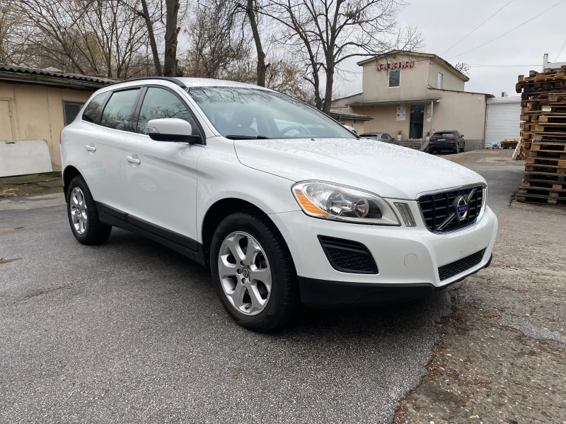 Volvo XC60 2.0d-automat, снимка 1 - Автомобили и джипове - 48316603