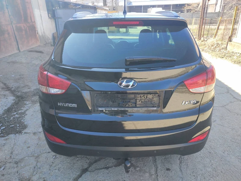 Hyundai IX35 2.0i, снимка 4 - Автомобили и джипове - 49454488