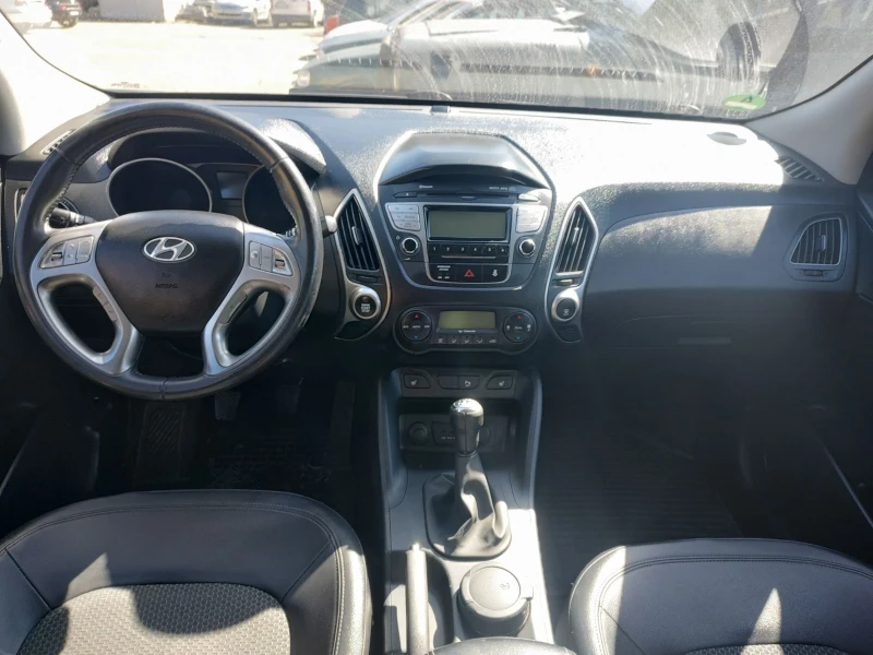 Hyundai IX35 2.0i, снимка 6 - Автомобили и джипове - 49454488