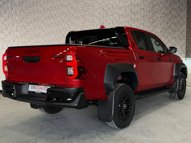 Toyota Hilux GR SPORT II * 2026* 2.8 DOUBLE CAB * НАЛИЧЕН* , снимка 4 - Автомобили и джипове - 51509003
