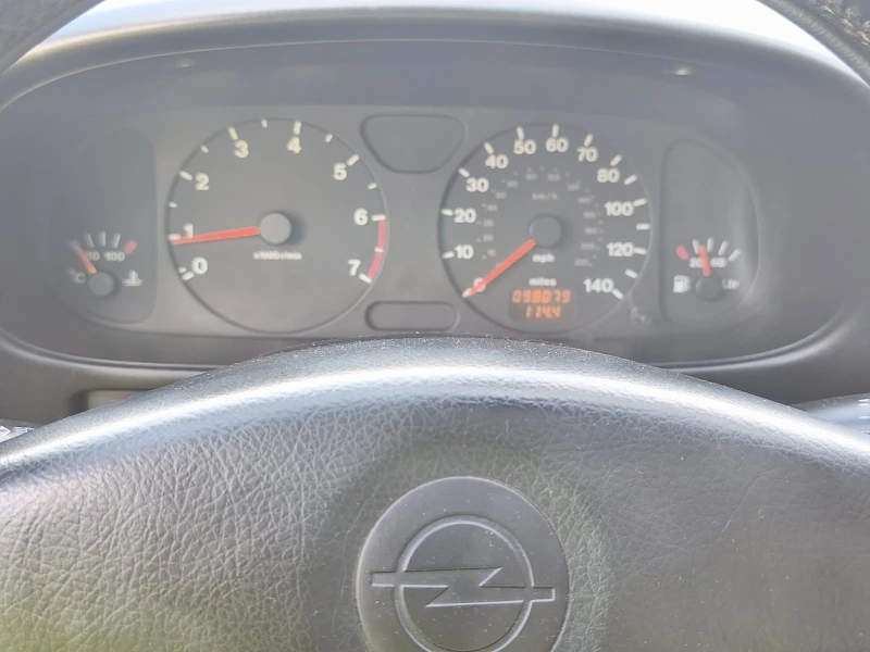 Opel Frontera B 2.2i, снимка 5 - Автомобили и джипове - 53493029