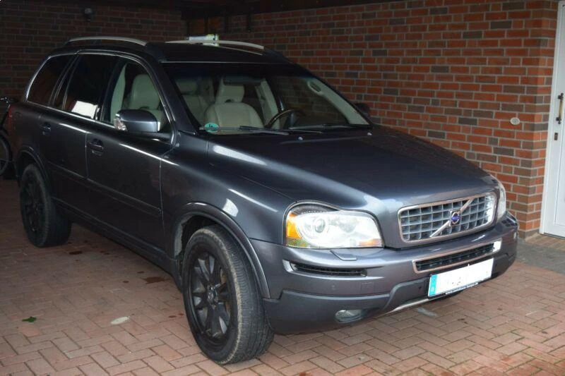 Volvo Xc90 4.4i, снимка 1 - Автомобили и джипове - 24365528