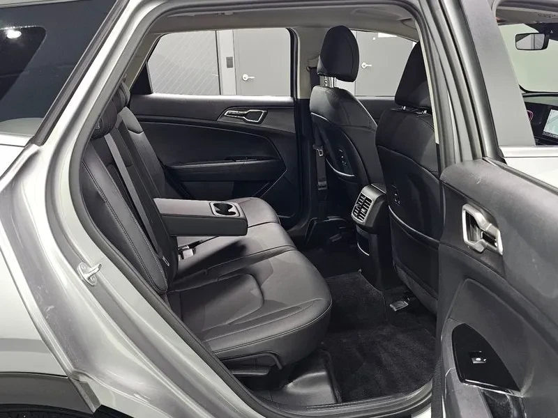 Kia Sportage 2.0 2Wd Prestige - САМО 30% АВАНС, снимка 11 - Автомобили и джипове - 55787539
