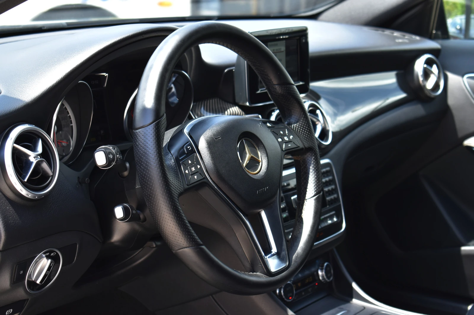 Mercedes-Benz GLA 220 SPORT* LED* LINE_ASSIST - изображение 10