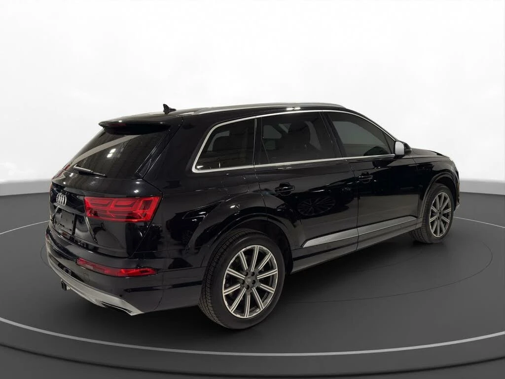 Audi Q7 PREMIUM KEYLESS* CAM* PANO* ПОДГРЕВ* CARPLAY*  - изображение 2